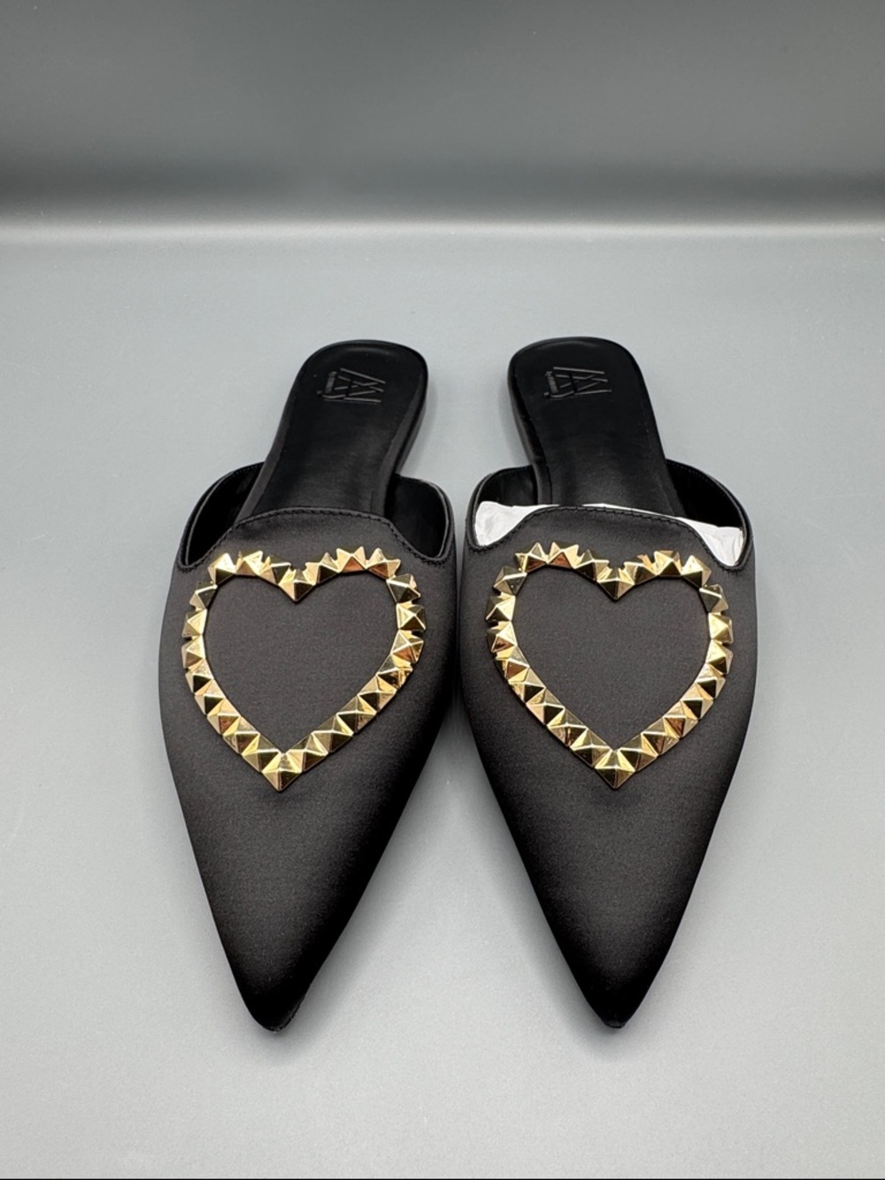 AAJ By Aminah Women's Aviva Heart Mule Pumps - Picture 2 of 4